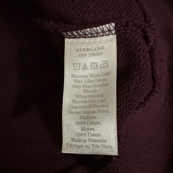 EVERLANE Typography Sweatshirt Womens Sz M Burgundy 100% Human Pullover Cotton - Picture 7 of 8
